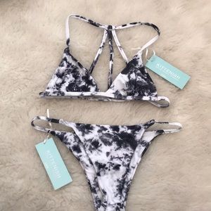 Kittenish Jessie James Decker Island Living Set